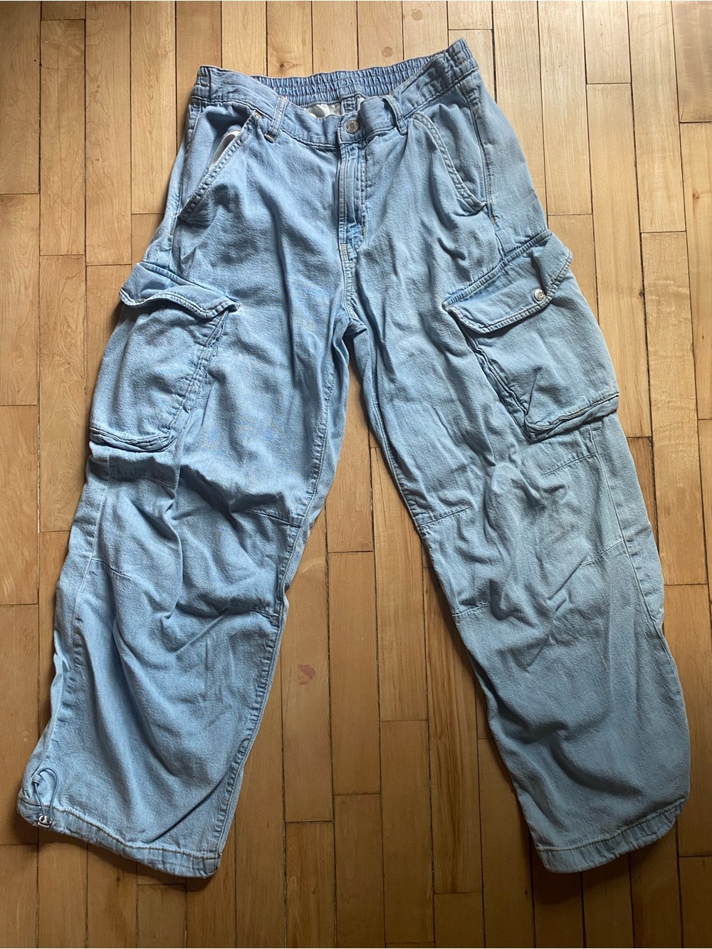 Gap Women’s size 8 - Baggy Utility Style Jeans